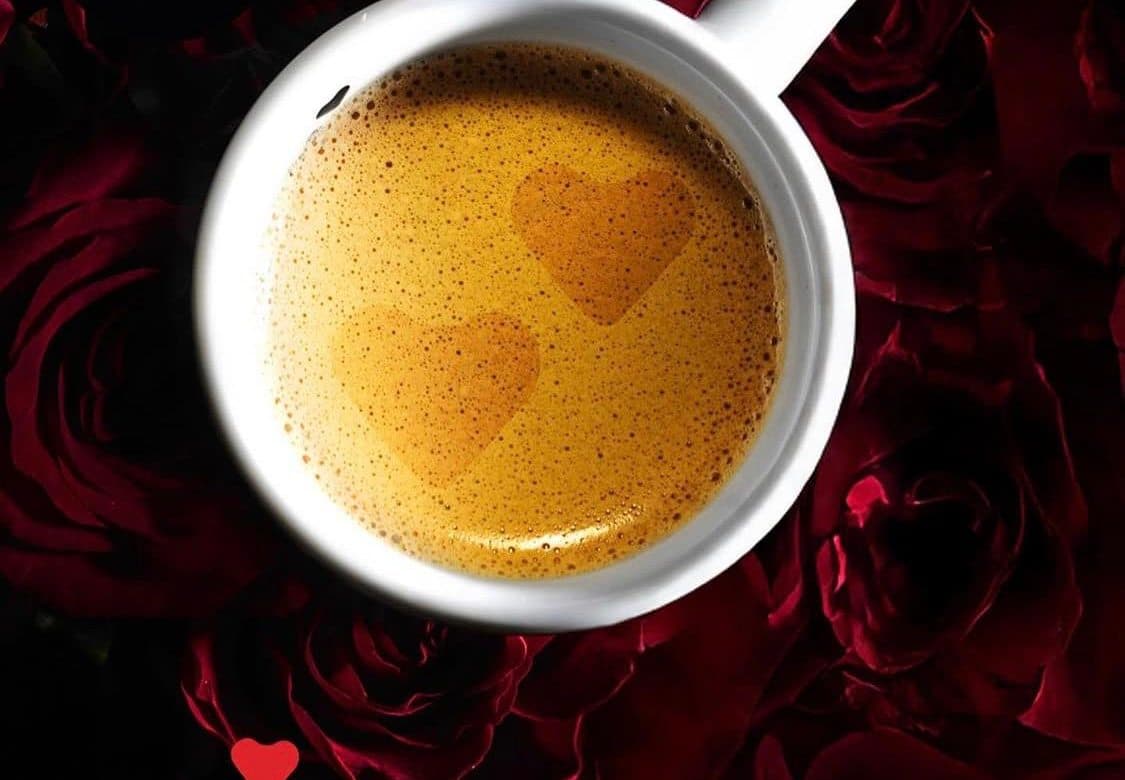 A freshly poured coffee